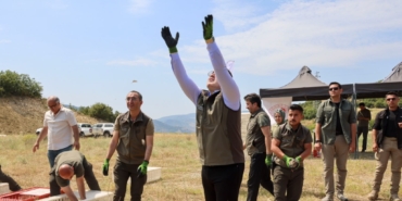 11haber-2210784-kinali-keklikler-doga-ile-bulustu-1.jpg