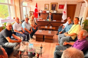 11haber-514149-muhtarlardan-kaymakam-titiz-e-ziyaret-1.jpg