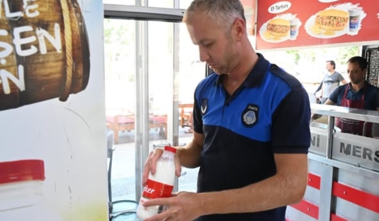 11haber-8108219-fast-food-culara-siki-denetim-0.jpg