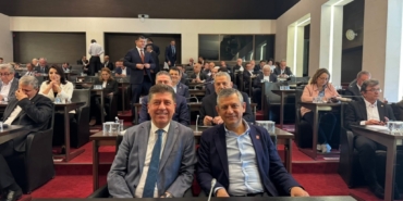 11haber-926254-ozgur-ozel-komsuya-geliyor-1.jpg
