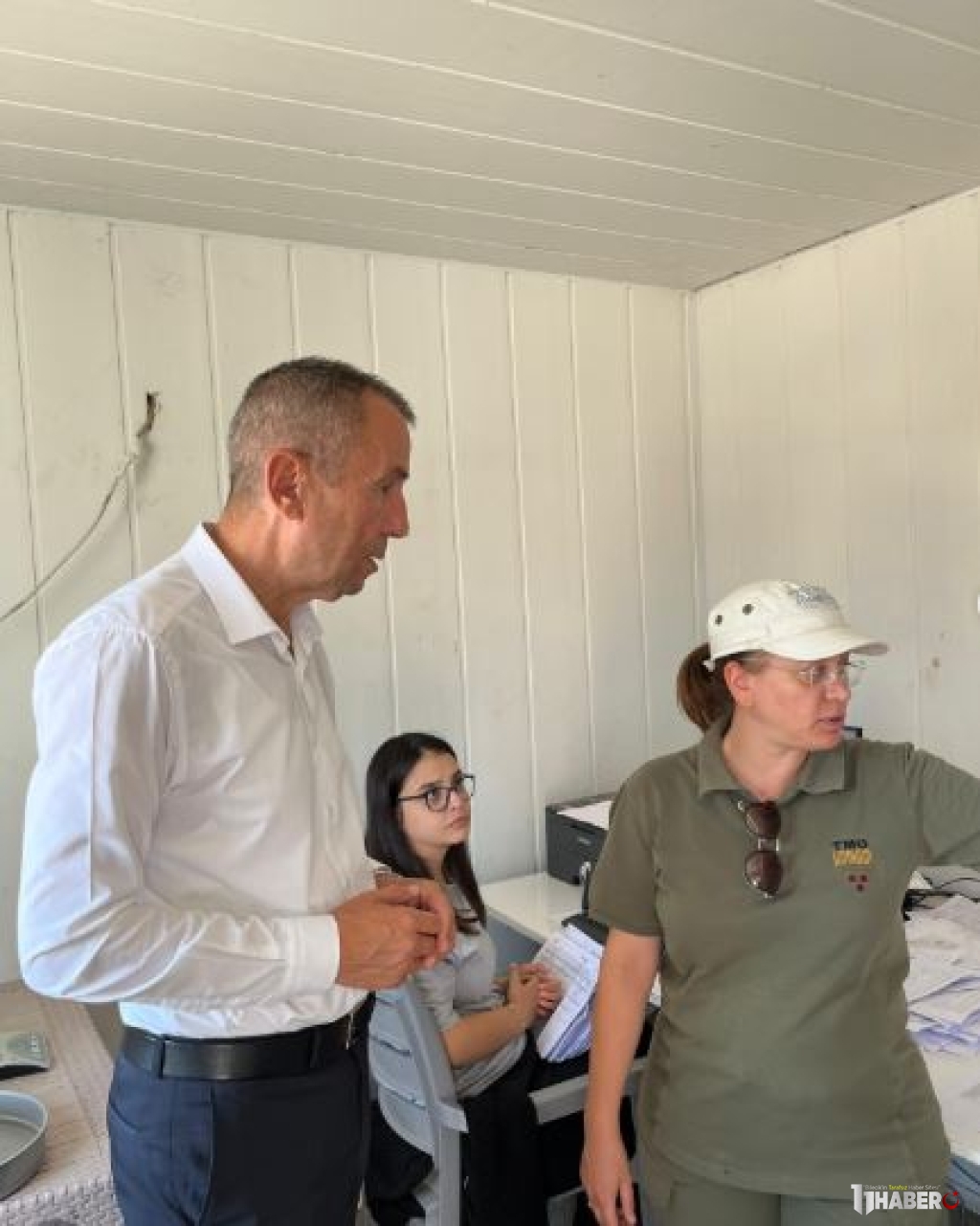 11haber-775811-mudur-ayvalik-tan-tmo-urun-alim-noktasina-ziyaret-0.jpg