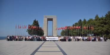 11haber-818253-bilecik-ten-canakkale-ye-anlamli-ziyaret-0.jpg