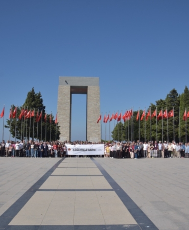 11haber-818253-bilecik-ten-canakkale-ye-anlamli-ziyaret-0.jpg