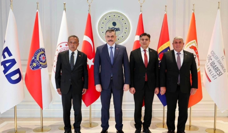 BAŞKANLAR’DAN BAKAN ÇİFTÇİ’YE ZİYARET