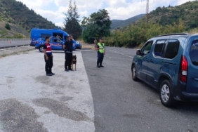 11haber-944626-bilecik-te-4-bin-99-sahis-kontrol-edildi-0.jpg