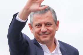 11haber-1035217-ozgur-ozel-komsuya-geliyor-0.jpg