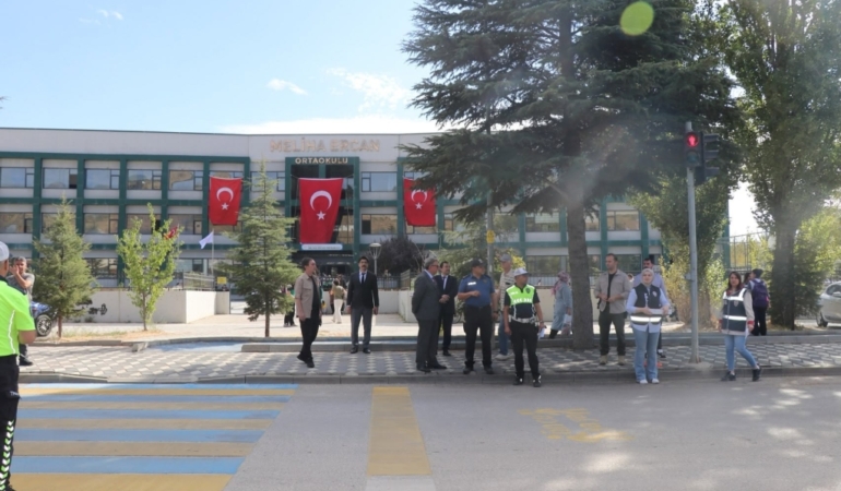 11haber-387335-bozuyuk-te-once-yaya-2.jpg