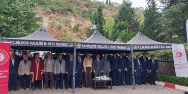 11haber-5481015-bilecik-te-pabuc-dama-atildi-0.jpg