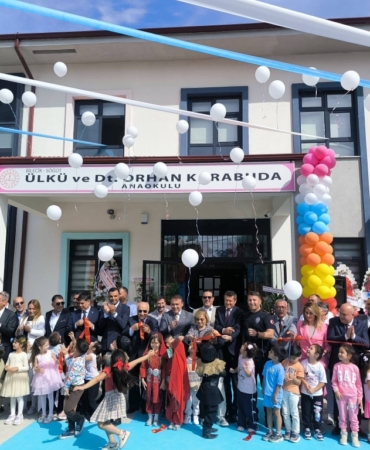 11haber-723415-ulku-ve-dt-orhan-karabuda-anaokulu-nun-acilisi-gerceklestirildi-0.jpg