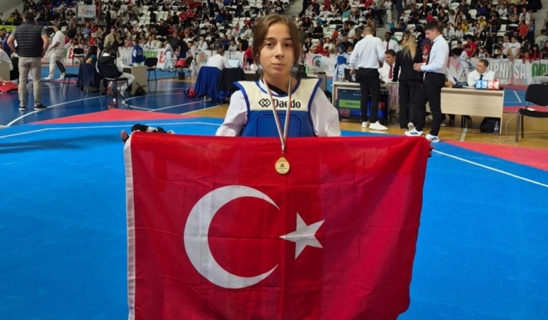 11haber-7491104-bilecik-e-sampiyonlukla-dondu-0.jpg