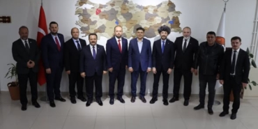 11haber-781010102-askon-heyetinden-baskan-durgut-a-ziyaret-0.jpg