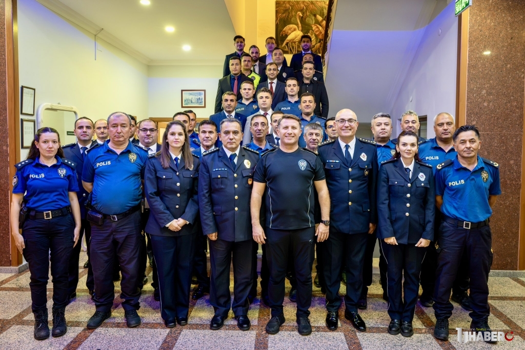 11haber-91010847-emniyet-mensuplarina-rutbe-takdimi-1.jpg