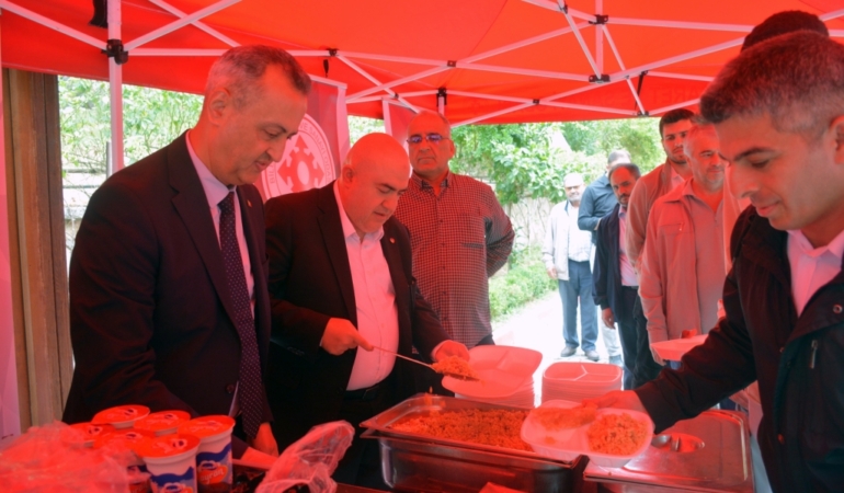 11haber-915154-bilecik-tso-dan-pilav-ikrami-0.jpg