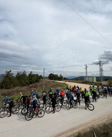 11haber-3761033-cukuroren-biberi-icin-pedal-cevirdiler-0.jpg