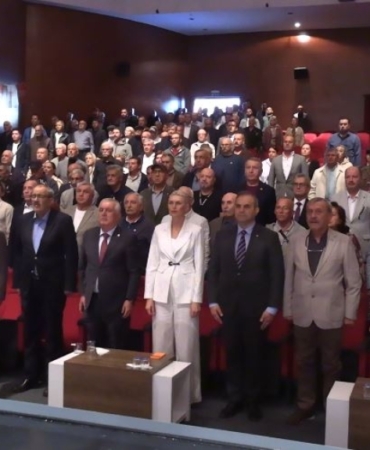 11haber-4751075-yeni-parti-de-yeni-donem-0.jpg