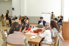 11haber-558679-bseu-de-cukuroren-biberi-analiz-calistayi-gerceklestirildi-0.jpg