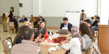 11haber-558679-bseu-de-cukuroren-biberi-analiz-calistayi-gerceklestirildi-0.jpg