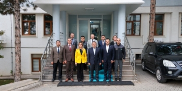 11haber-7591031-vali-sozer-il-ozel-idaresi-calismalarini-degerlendirdi-0.jpg