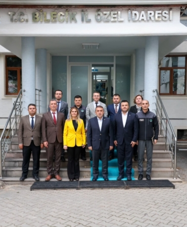 11haber-7591031-vali-sozer-il-ozel-idaresi-calismalarini-degerlendirdi-0.jpg
