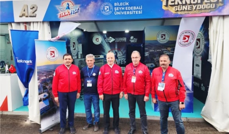 11haber-81071026-bseu-teknofest-2026-da-bilim-ve-teknoloji-vizyonunu-tanitti-0.jpg