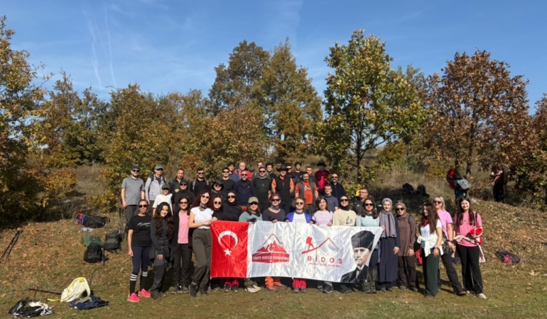 11haber-852387-cumhuriyet-icin-17-km-yuruduler-0.jpg